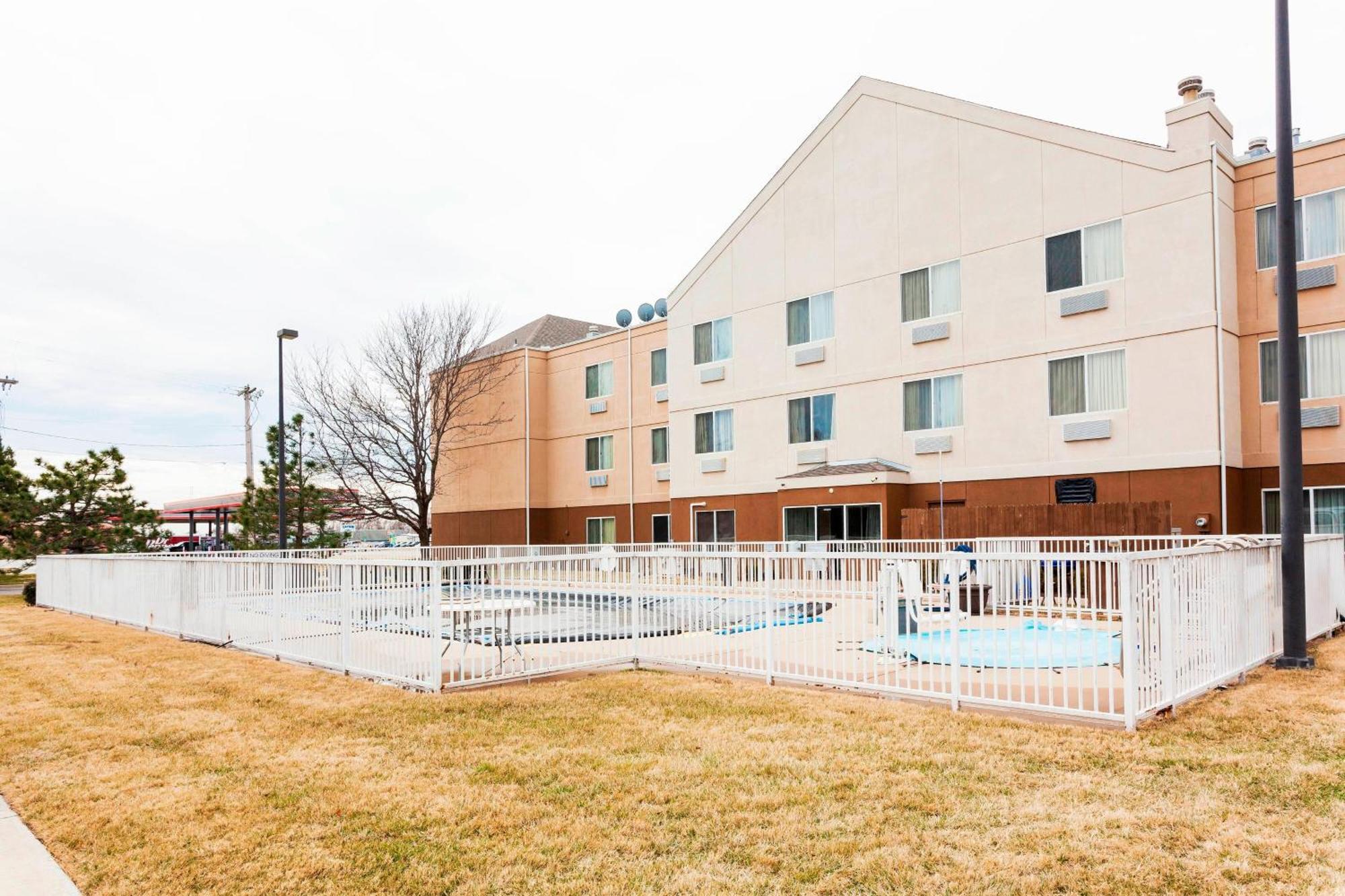 Fairfield Inn By Marriott Ponca City Bagian luar foto
